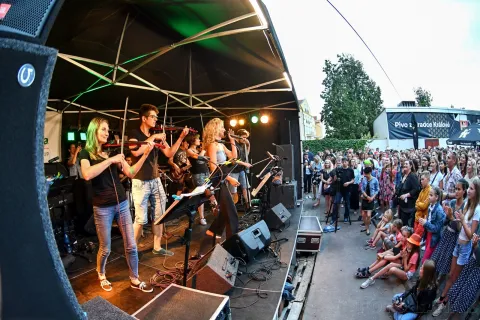 lan_0816-15-3-16480695115327066